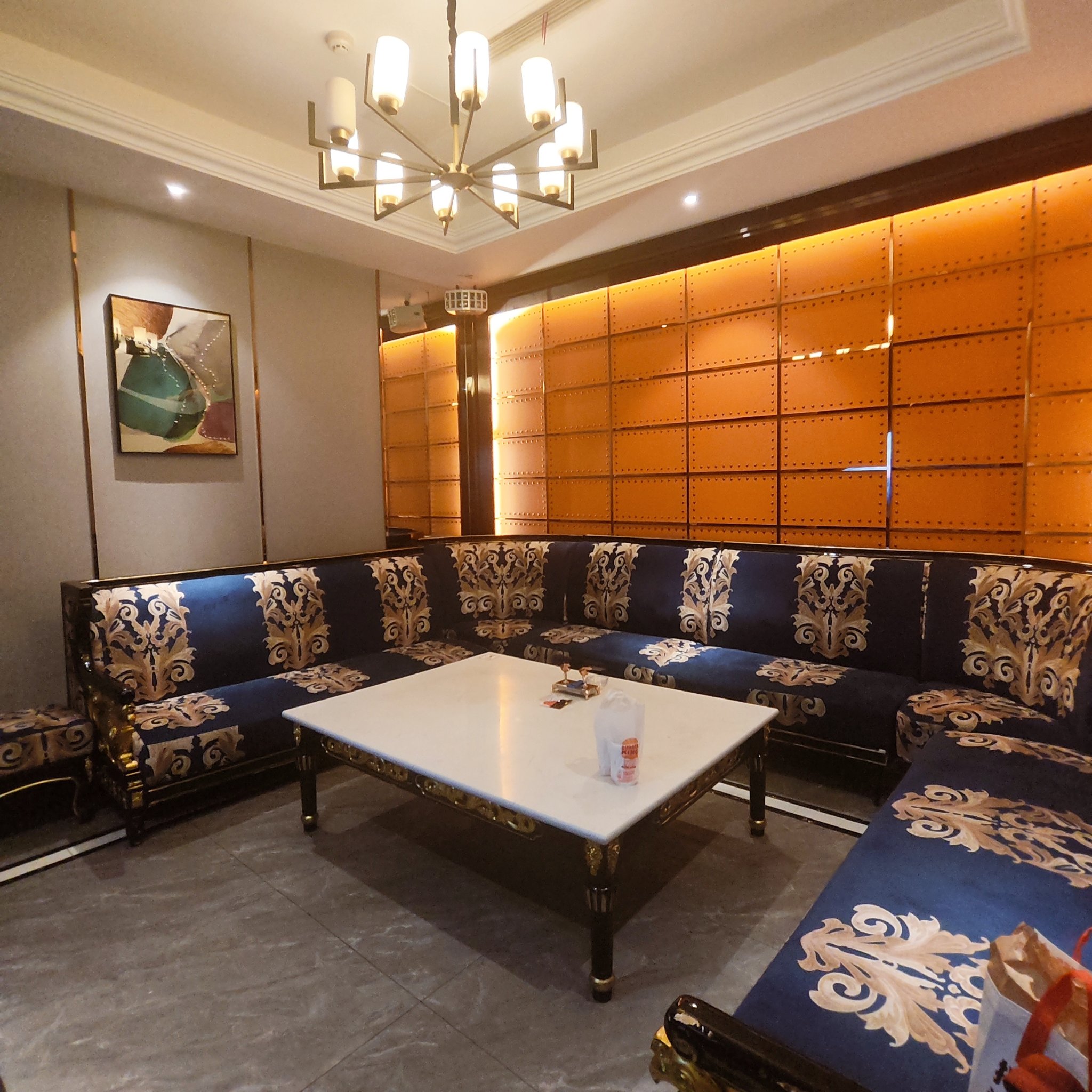 南宁商务ktv首选性价比-江南区ktv预订